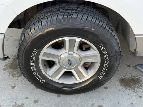 Used 2006 Ford F150 STX image 13