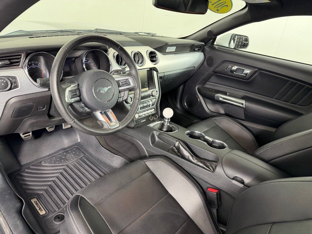 Used 2015 Ford Mustang GT Premium RWD image 13