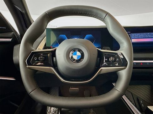 Used 2025 BMW X3 xDrive30i w/ Convenience Package image 10