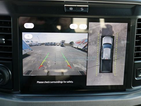 New 2026 Ford F350 Platinum w/ Platinum Plus Package image 17