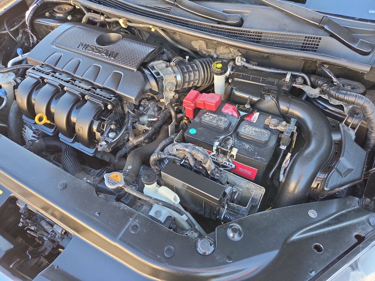Used 2015 Nissan Sentra SV FWD image 11
