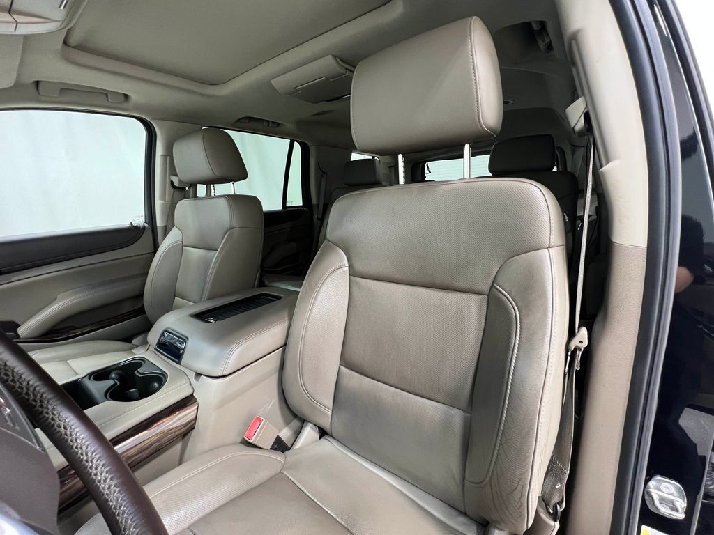 Used 2016 GMC Yukon SLT w/ Open Road Package AWD/4WD image 15
