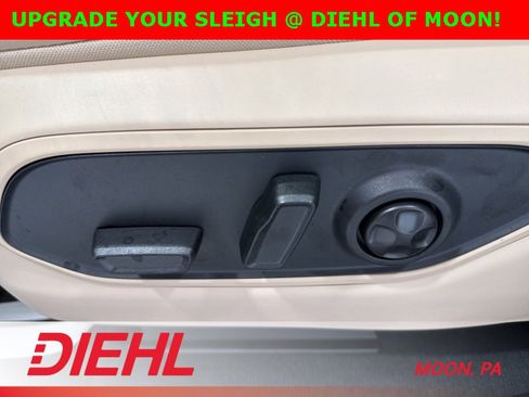 New 2025 Jeep Grand Cherokee Limited w/ Luxury Tech Group II image 21