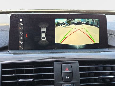 Used 2020 BMW M4 Coupe w/ Competition Package image 29