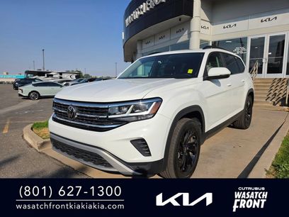 Used 2023 Volkswagen Atlas SE w/ Panoramic Sunroof Package