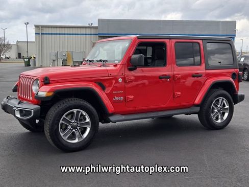 Used 2018 Jeep Wrangler Unlimited Sahara image 7