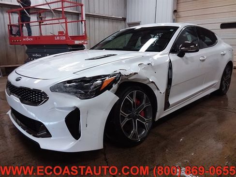Used 2019 Kia Stinger GT image 1
