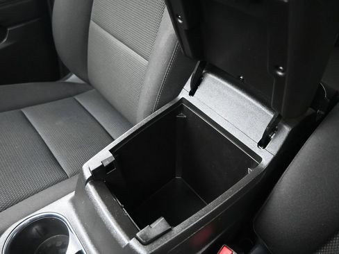 Used 2024 GMC Canyon Elevation w/ Convenience Package image 15