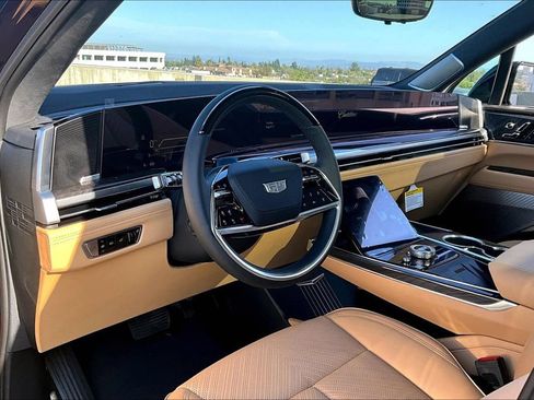 New 2026 Cadillac Escalade IQ Luxury 2 AWD/4WD image 8