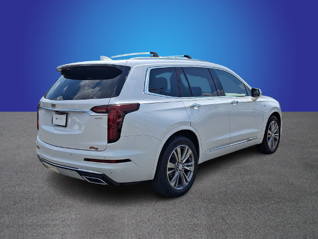 Used 2021 Cadillac XT6 Premium Luxury FWD image 4