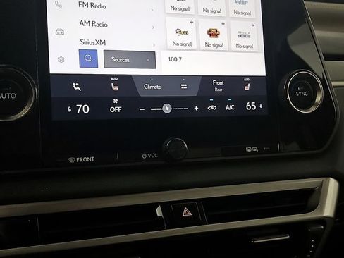 Used 2023 Lexus RX 350 350 w/ Accessory Package (Z1) image 17