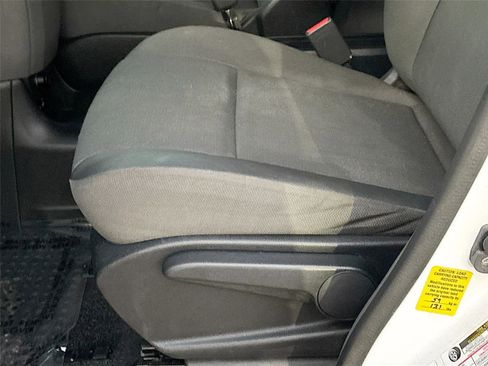 Used 2020 Nissan NV200 SV image 18