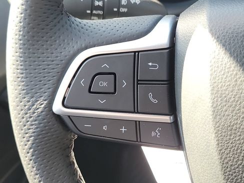 New 2026 Toyota Sienna Limited FWD image 9