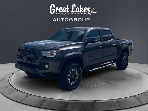 Used 2020 Toyota Tacoma TRD Off-Road image 1