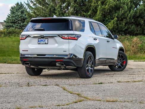 Used 2018 Chevrolet Traverse Premier w/ Redline Edition AWD/4WD image 9