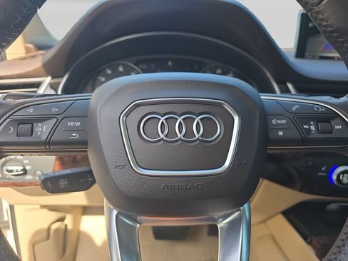 Used 2018 Audi Q7 3.0T Premium Plus w/ Premium Plus Package AWD/4WD image 12