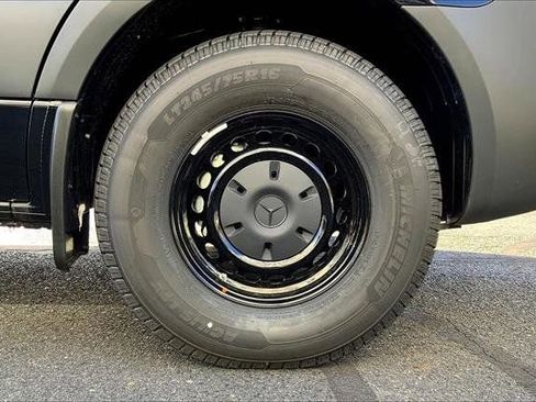 New 2025 Mercedes-Benz Sprinter 2500 image 11