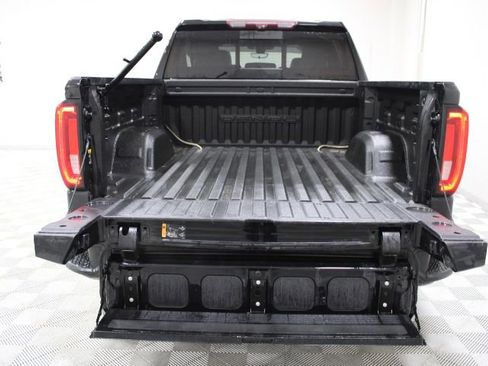 Used 2021 GMC Sierra 1500 Denali w/ Denali Ultimate Package image 15