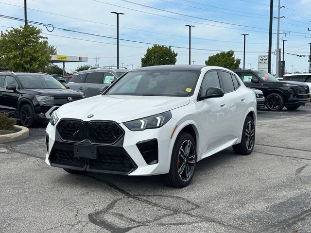 Certified 2026 BMW X2 xDrive28i w/ Technology Package AWD/4WD image 3