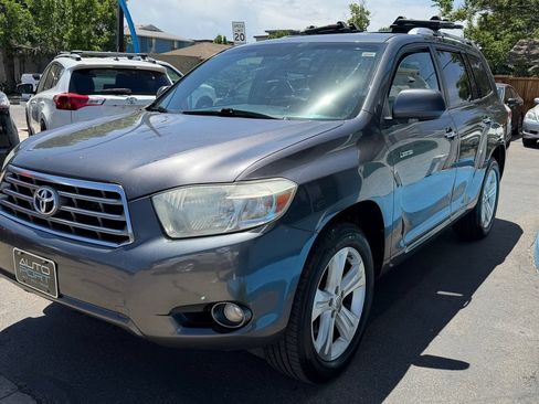 Used 2010 Toyota Highlander Limited AWD/4WD image 5
