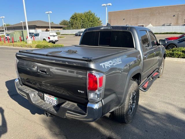 Used 2023 Toyota Tacoma TRD Off-Road AWD/4WD image 3