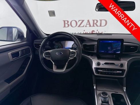 Certified 2022 Ford Explorer XLT w/ Equipment Group 202A AWD/4WD image 24