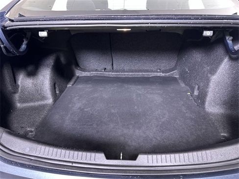 Used 2020 Chevrolet Malibu LS image 27