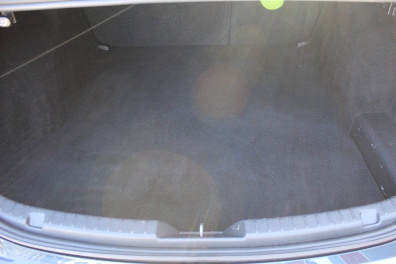 Used 2020 MAZDA MAZDA3 Sedan w/ Select Package FWD image 19