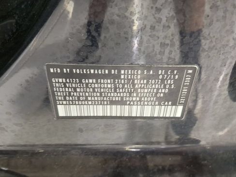 Used 2019 Volkswagen Jetta SEL w/ Cold Weather Package FWD image 16