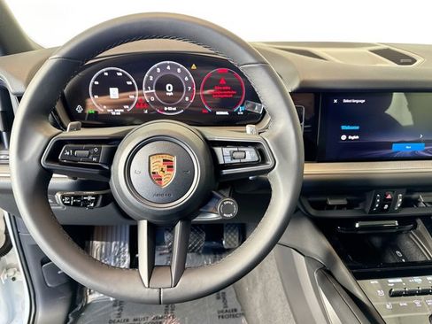 Certified 2026 Porsche Cayenne AWD/4WD image 13