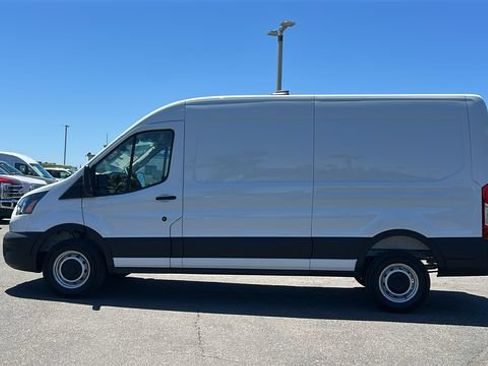 New 2026 Ford Transit 250 148 Medium Roof w/ Load Area Protection Package RWD image 6