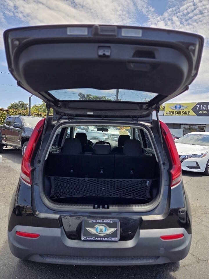 Used 2022 Kia Soul LX FWD image 17