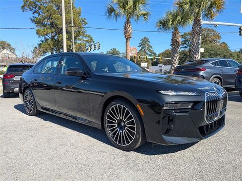 New 2026 BMW 740i w/ Executive Package image 2
