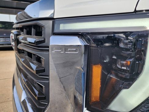 New 2026 GMC Sierra 3500 Pro w/ Convenience Package image 10