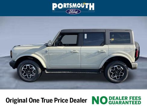 New 2025 Ford Bronco Outer Banks image 2