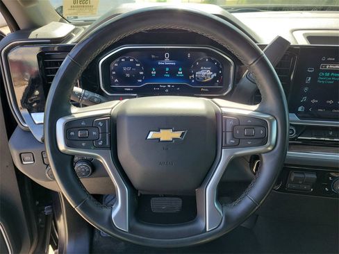 Used 2024 Chevrolet Silverado 3500 LT w/ Safety Package image 26