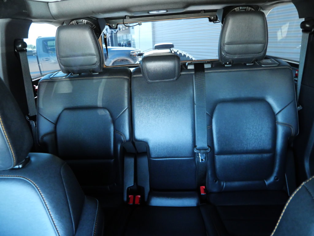 Used 2022 Ford Bronco Badlands AWD/4WD image 16