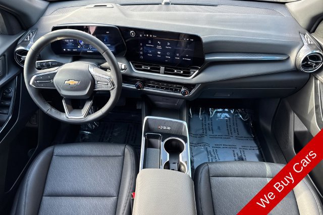 Used 2025 Chevrolet Equinox LT w/ Convenience Package II AWD/4WD image 17