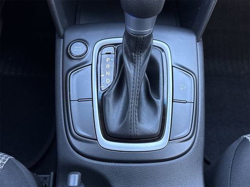 Used 2021 Hyundai Kona SE image 23