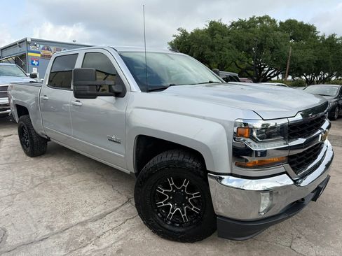 Used 2018 Chevrolet Silverado 1500 LT w/ Texas Edition image 1