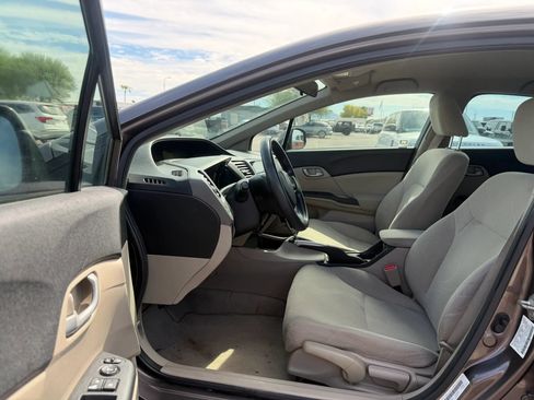 Used 2012 Honda Civic LX image 16