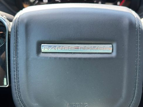 Used 2018 Land Rover Range Rover Velar R-Dynamic SE image 33