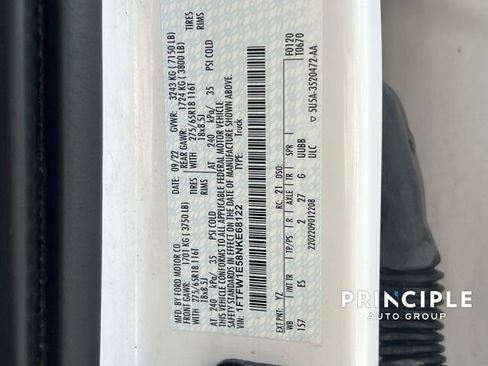 Used 2022 Ford F150 Lariat w/ Trailer Tow Package image 32