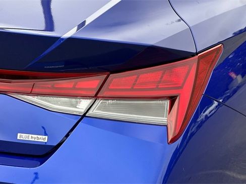 New 2025 Hyundai Elantra Blue image 27