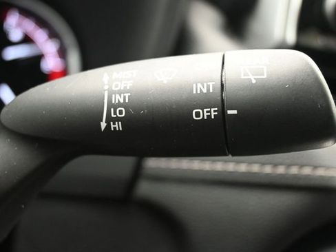 Used 2024 Toyota RAV4 LE image 31