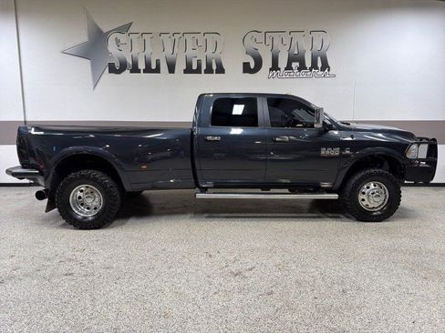 Used 2015 RAM 3500 Laramie w/ Convenience Group AWD/4WD image 33