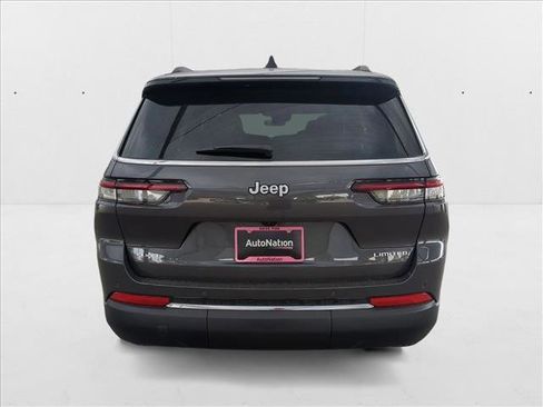 New 2025 Jeep Grand Cherokee L Limited image 8