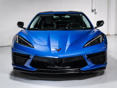 Used 2020 Chevrolet Corvette Stingray Premium Cpe w/ 3LT Preferred Equipment Group RWD image 8