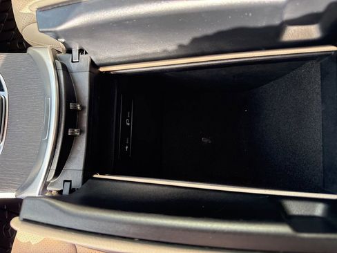 Used 2021 Mercedes-Benz GLC 300 4MATIC image 27