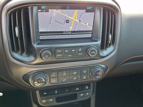 Used 2017 GMC Canyon SLE w/ All Terrain Package AWD/4WD image 15